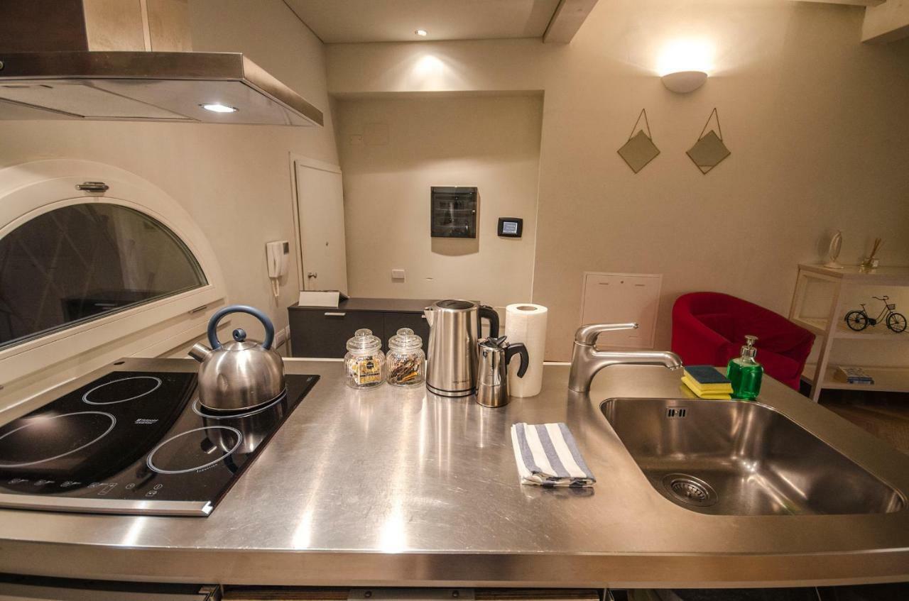 Azeglio Apartment, A Due Passi Da Piazza Maggiore Болонья Экстерьер фото