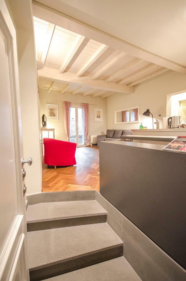 Azeglio Apartment, A Due Passi Da Piazza Maggiore Болонья Экстерьер фото