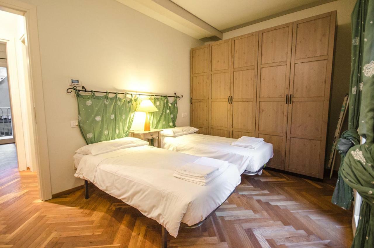 Azeglio Apartment, A Due Passi Da Piazza Maggiore Болонья Экстерьер фото