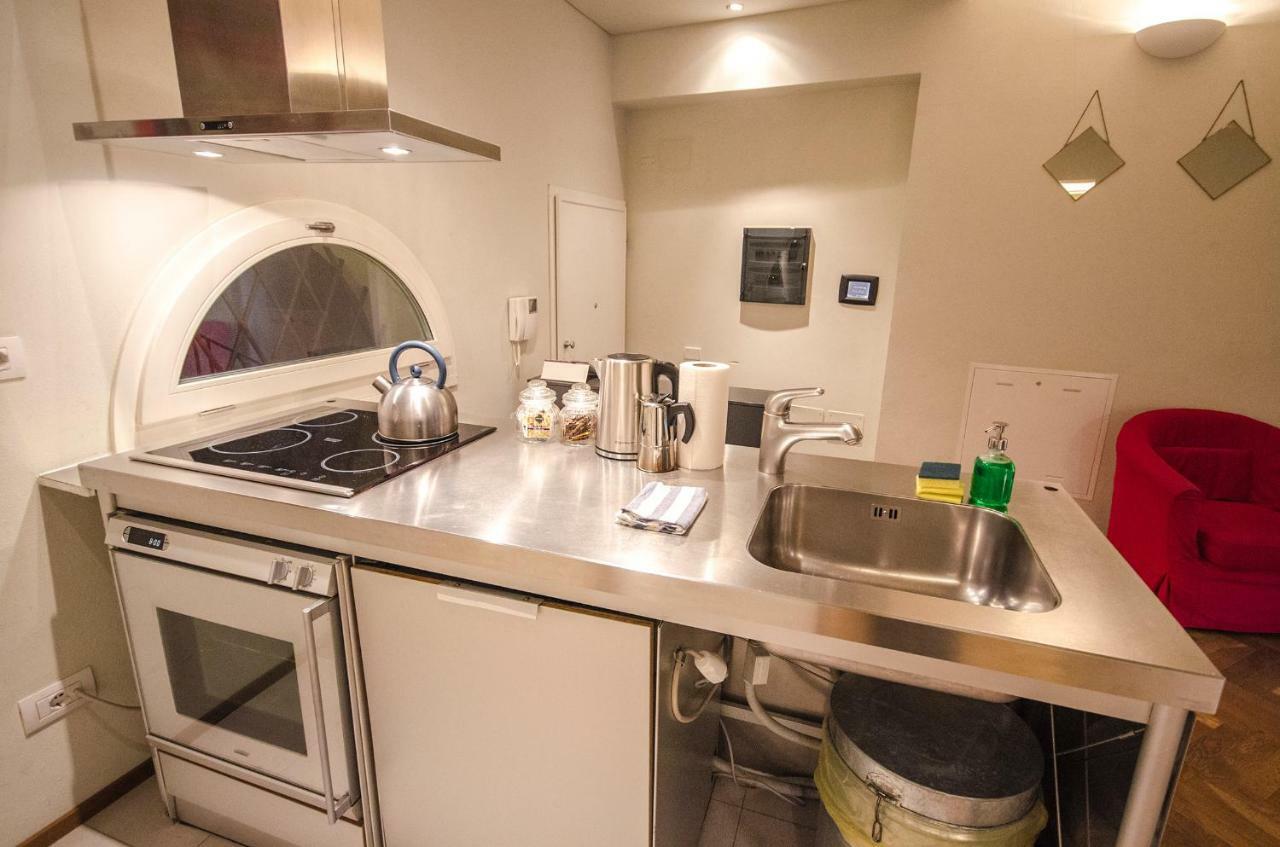 Azeglio Apartment, A Due Passi Da Piazza Maggiore Болонья Экстерьер фото